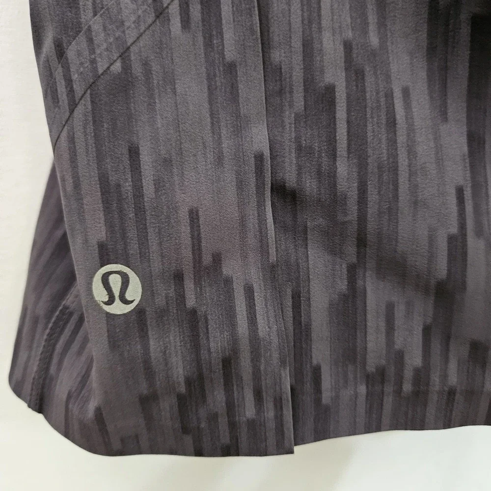 Lululemon Athletic Shorts Mens L Gray Glitch Pattern Unlined 9